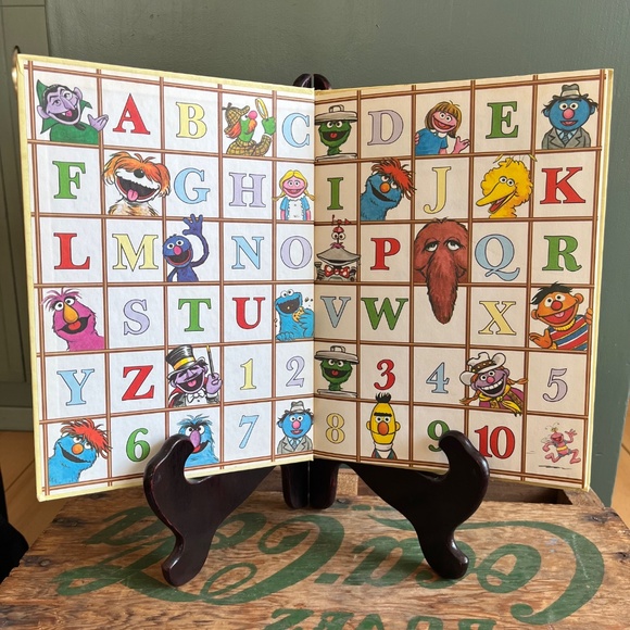 Vintage 1983 The Sesame Street Treasury Volume 12 Hardcover Book - Picture 3 of 4